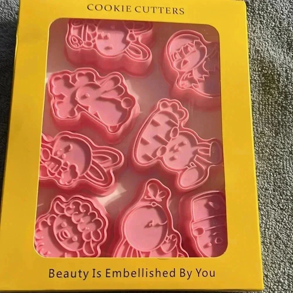 Cookie cutters with stampers, Easter theme